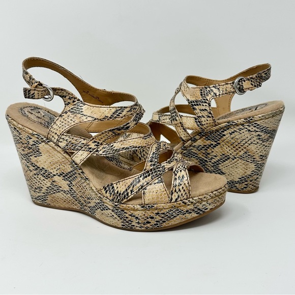 B.O.C. Wedge Platform Sandals Women's Size 8 Animal Snake Print - Picture 2 of 12